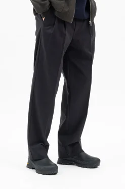 Benn Relaxed Pleated Trouser